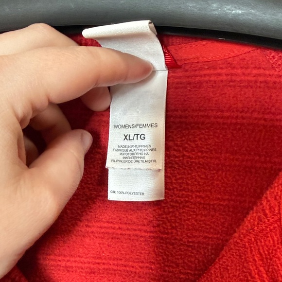 The North Face Women’s Thermal Pro Quarter Zip - Picture 5 of 10